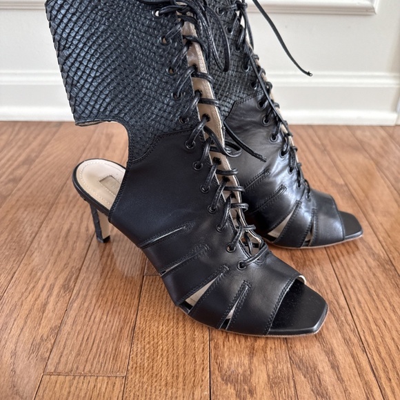 Black Genuine Leather Pumps Heels Made in Italy Size 37 EU / 6.5 US - Picture 6 of 11